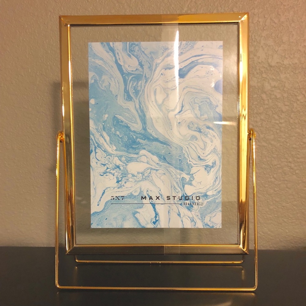 Vintage gold photo frame 🆕